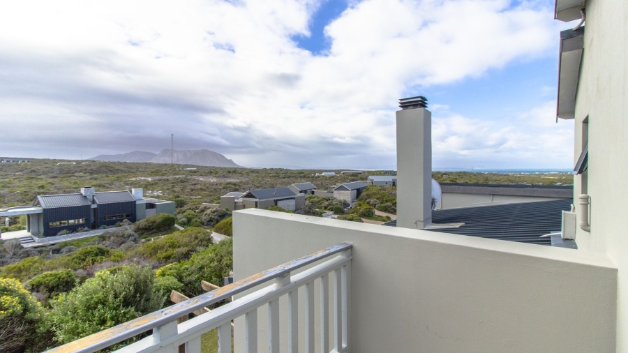 3 Bedroom Property for Sale in Birkenhead Western Cape